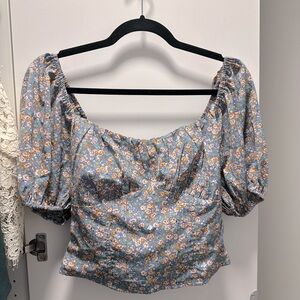 ASTR The Label blue floral top